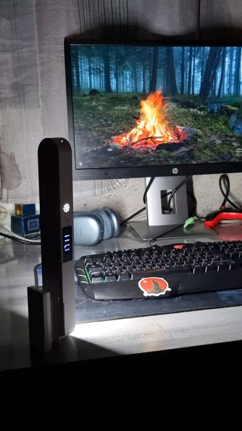 مصباح مغناطيسي قابل للثبيت في عدة اماكن💡